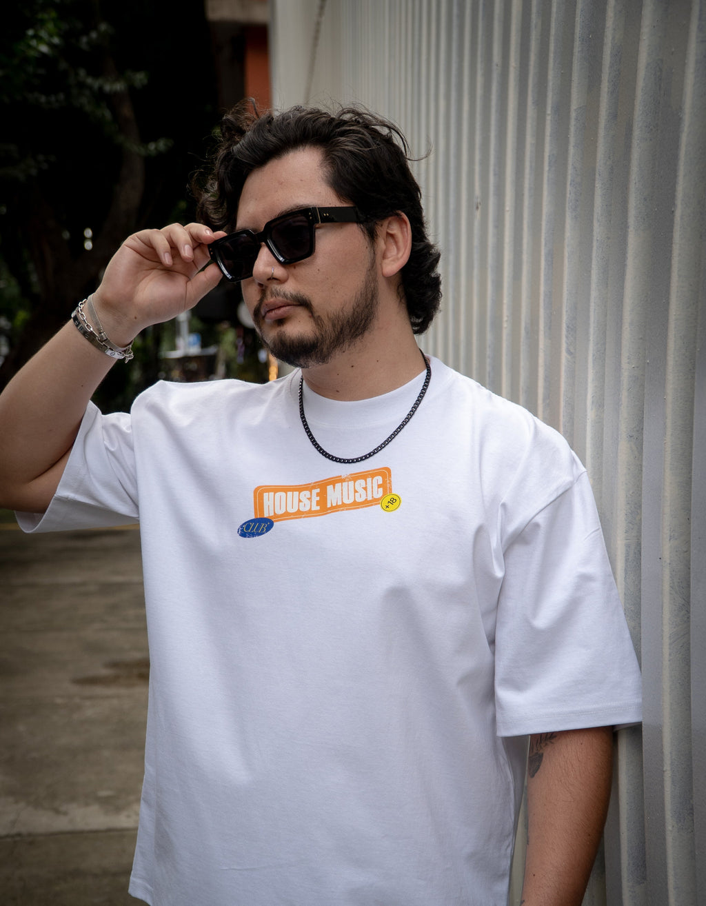 STICKERS TEE (WHITE)